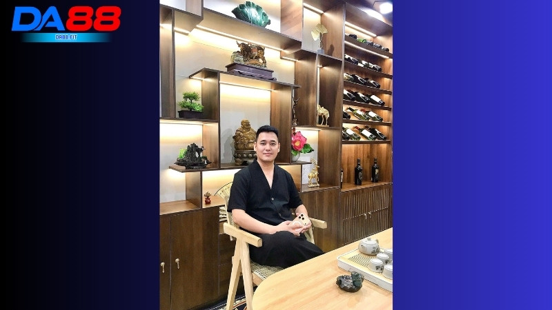 Giới thiệu chung về tác giả Hoàng Tùng