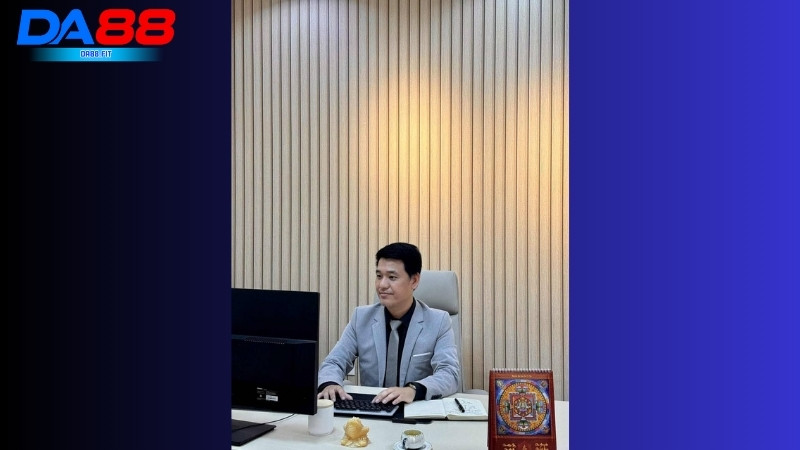 Tác Giả Hoàng Tùng và những đánh giá về DA88 từ góc độ chuyên gia